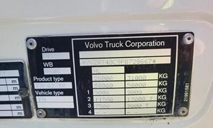 Volvo FM (2015) 500 6x2 valník + HR - fotka 17 z 24