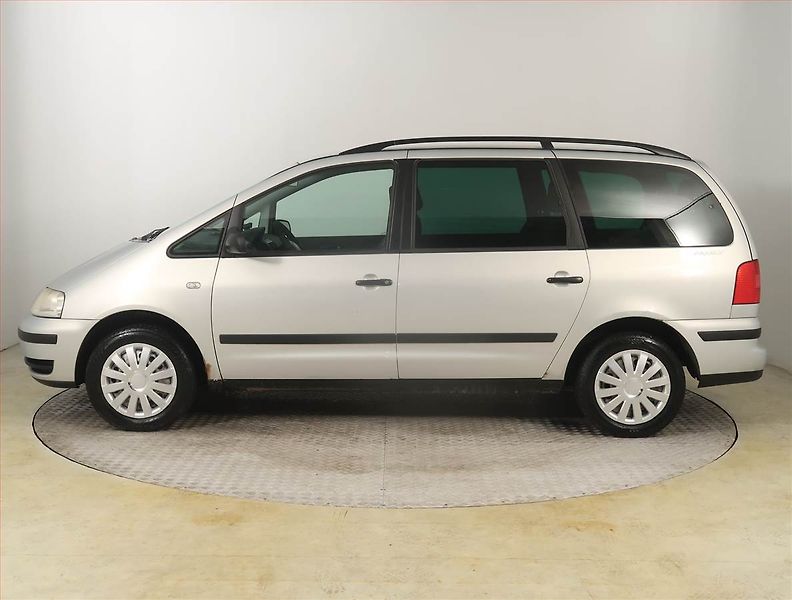 Volkswagen Sharan (2002) 1.9 TDI , 7 míst, Tažné, Klima - fotka 3 z 16