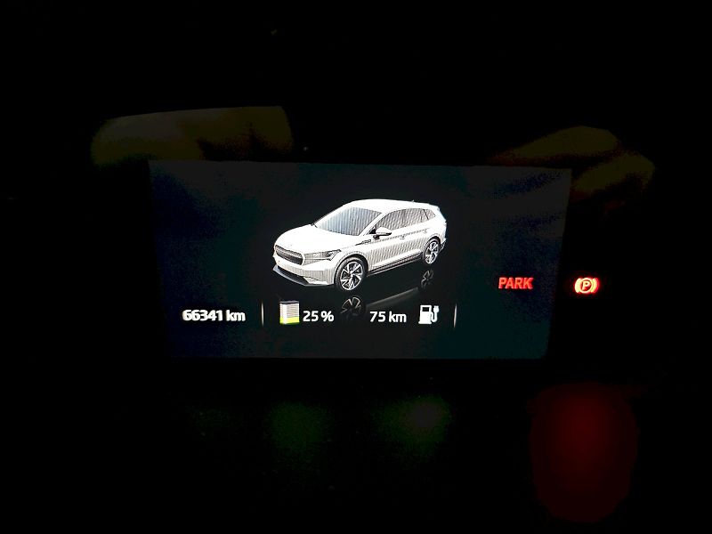 Škoda Enyaq (2021) IV 80 150kW - fotka 19 z 28