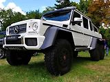 Anebo šestikolový obr Mercedes-Benz G 63 AMG 6x6.