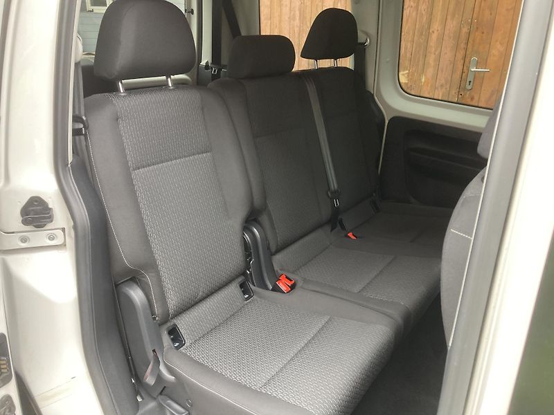 Volkswagen Caddy (2017) 1,4 TGi CNG tažné - fotka 17 z 19