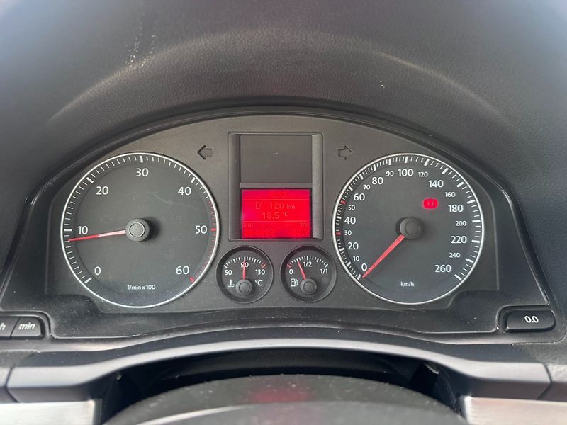 Volkswagen EOS (2007) KABRIOLET 2,0 TDI 103 KW - fotka 28 z 47