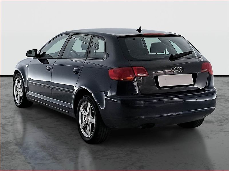 Audi A3 (2006) 2.0 TDI, Automat, nová STK - fotka 4 z 15
