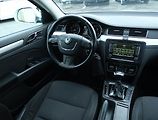 Škoda Superb (2012) Elegance 2.0 TSI, Automat - náhled 7