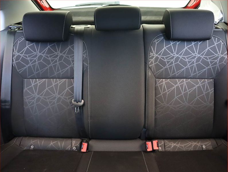 Škoda Rapid (2018) 1.0 TSI, Serv.kniha, Navi - fotka 10 z 19