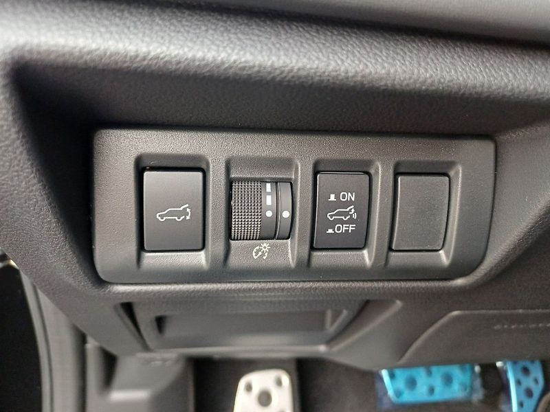 Subaru Outback Touring ES Lineartronic 2,5i 1 - fotka 20 z 28
