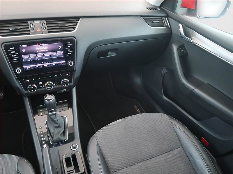 Škoda Octavia (2019) Style 2.0 TDI, 4X4, Automat - fotka 8 z 12