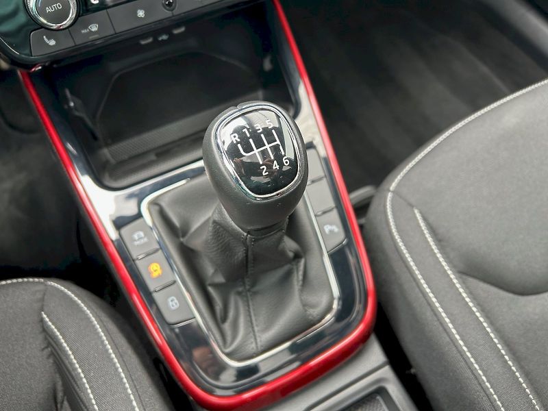 Škoda Fabia (2025) Monte Carlo 1.0 TSI 85 kW - fotka 26 z 31