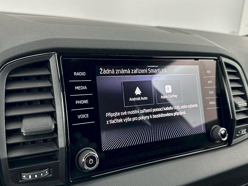 Škoda Karoq (2026) DSG 2.0TDI 110kW 4x4 SportLine - fotka 15 z 35