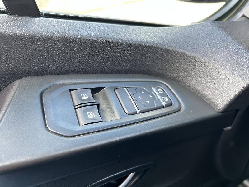 Renault Trafic 2.0DCi 81kw 6MÍST L2 ČR odpDPH - fotka 12 z 36