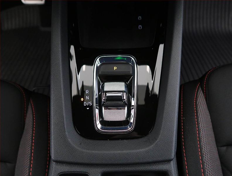 Škoda Octavia (2024) RS 1.4 TSI iV - fotka 13 z 34