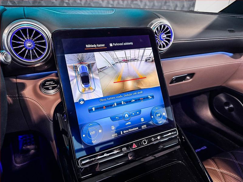 Mercedes-Benz SL (2024) 63 AMG 4MATIC+, DPH, Designo - fotka 19 z 27
