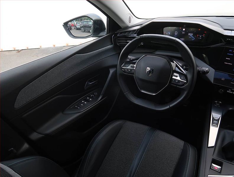 Peugeot 308 (2022) 1.2 PureTech, Serv.kniha, Kůže - fotka 7 z 23