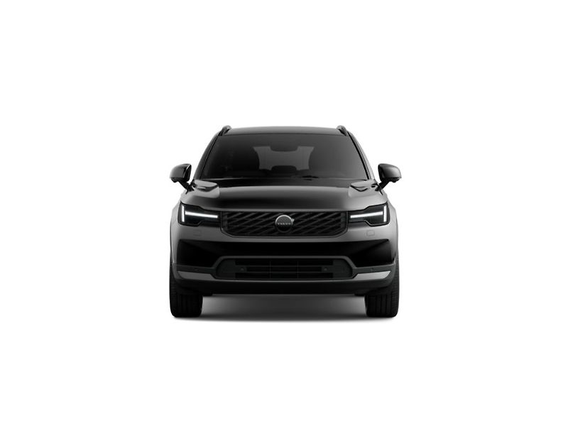 Volvo XC40 PLUS BLACK EDITION B3 FWD 120k - fotka 2 z 13