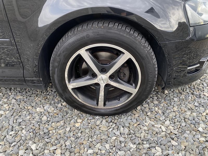 Audi A3 1.6TDi 105PS S-TRON 150TKM CZ! - fotka 65 z 150