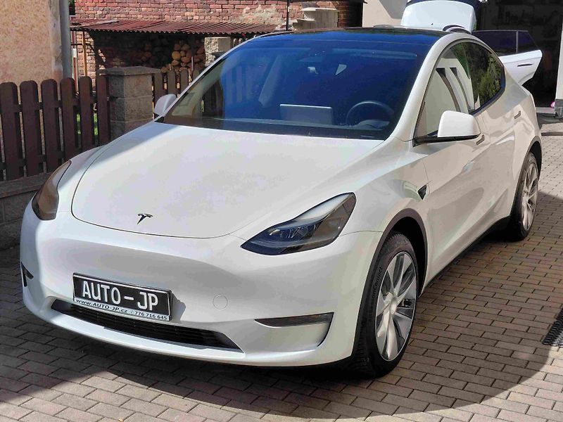 Tesla Model Y AWD Long Range  ACC  LED  NAVI - fotka 6 z 11