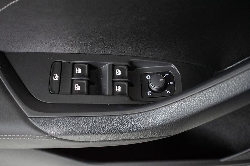 Škoda Kodiaq 1.5 TSI STYLE+*TAŽNÉ*DPH*ČR 1M - fotka 19 z 50