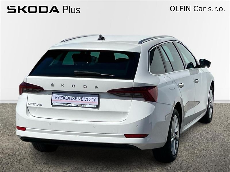 Škoda Octavia 1,5 TSi 110kW STYLE  IV. - fotka 2 z 28