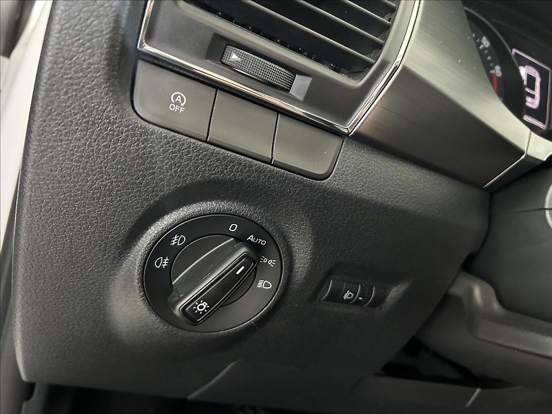 Škoda Fabia 1,2   TSI,SERVISKA,ČR,DPH - fotka 10 z 25