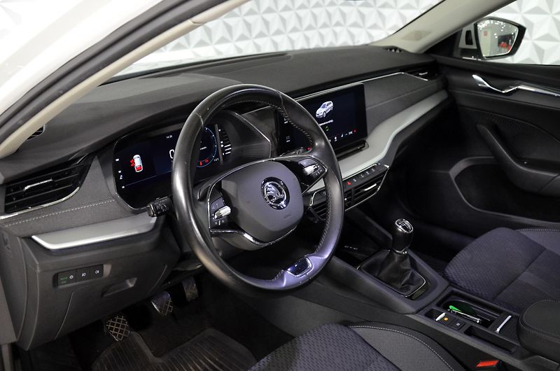 Škoda Octavia (2021) 1.5TSi 110kw STYLE kombi - fotka 8 z 23