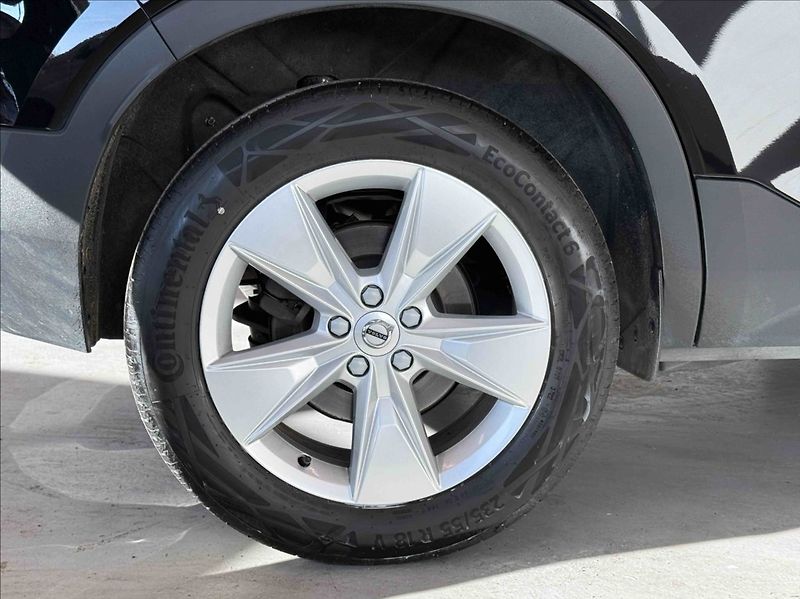 Volvo XC40 2,0 B3 Core Blis,Bezklíč - fotka 11 z 17