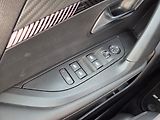 Peugeot 2008 (2024) ALLURE elektromotor 100kW/136 - náhled 24