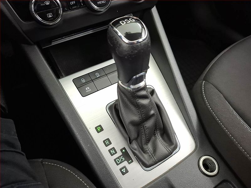 Škoda Octavia (2018) Ambition Plus 1.5 TSI, Automat - fotka 13 z 17