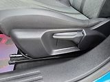 Peugeot 2008 (2025) 1.2 PT 100 ALLURE MAN6 - náhled 25