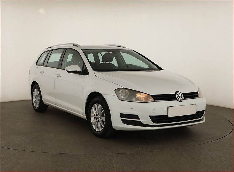 Volkswagen Golf (2014) 1.2 TSI, Serv.kniha, Tempomat - fotografie inzerátu
