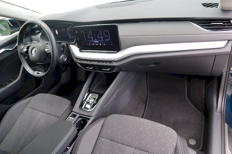 Škoda Octavia (2022) Combi Style Exclusive 2,0 TDi/ - fotka 7 z 35