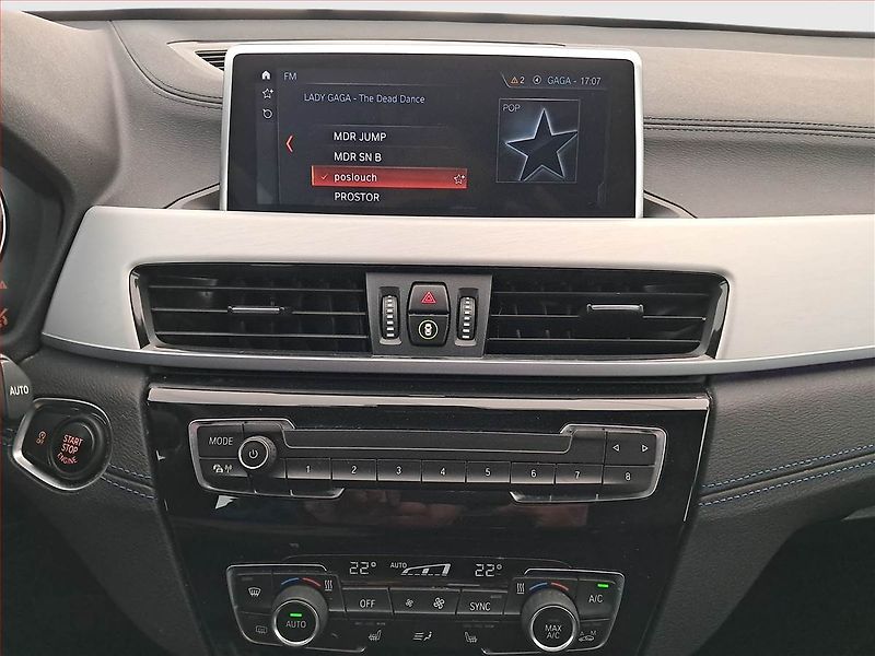 BMW X1 (2019) M Sport xDrive20d - fotka 12 z 16