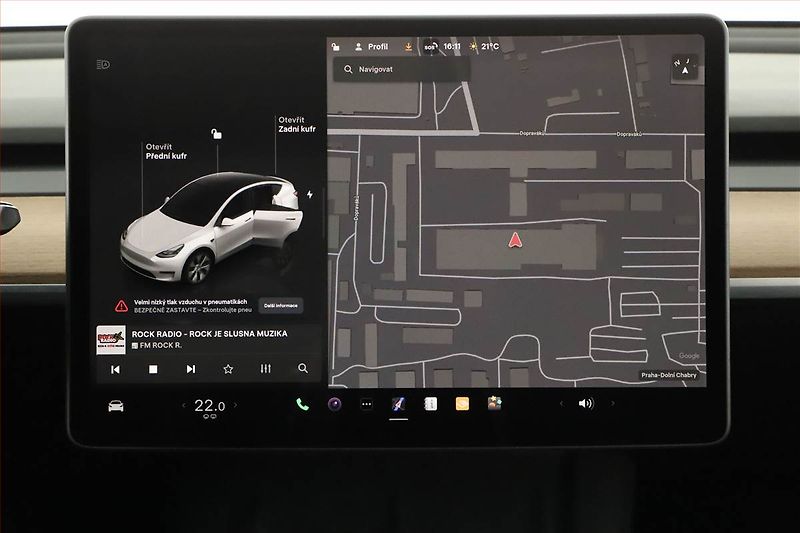 Tesla Model Y (2022) Long Range AWD 79kWh, SoH 91% - fotka 14 z 27