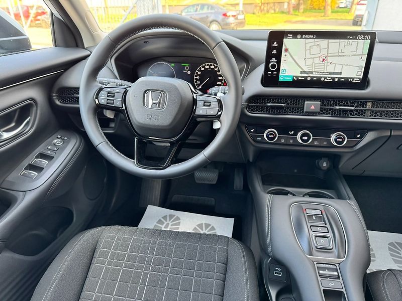 Honda ZR-V (2026) 2.0eHEV 135kW ELEGANCE MR2027 - fotka 3 z 11