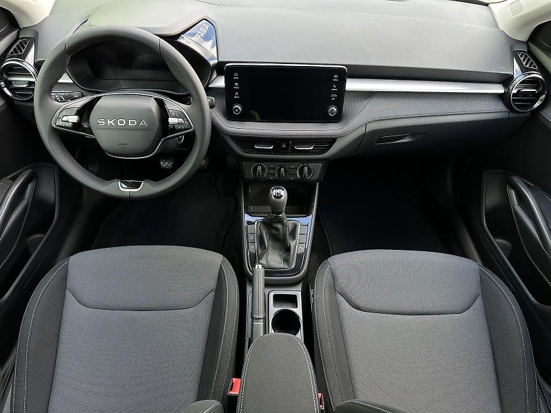 Škoda Fabia 1.0MPi 80PS LED V.Cockpit Temp - fotka 33 z 38