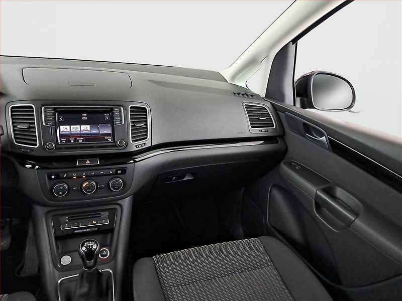 Seat Alhambra (2015) 2.0 TDI, Navi, Tempomat - fotka 8 z 15