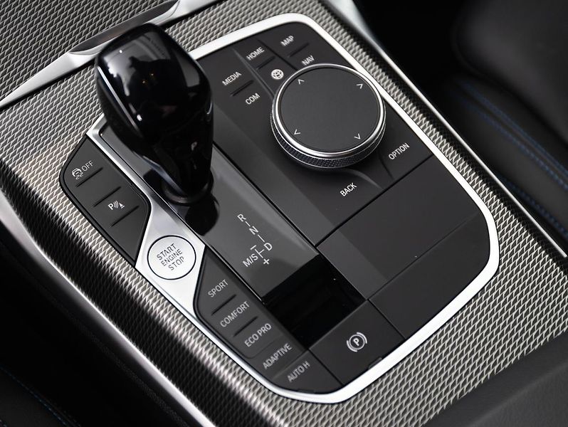 BMW Řada 4 420d xDrive - fotka 15 z 22