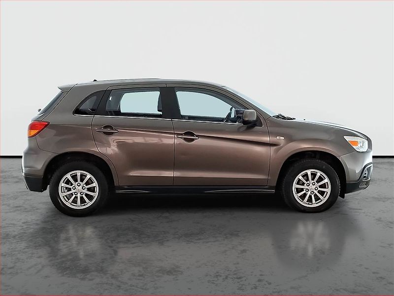 Mitsubishi ASX (2013) 1.8 DI-D MIVEC, 4X4, Tempomat - fotka 6 z 17