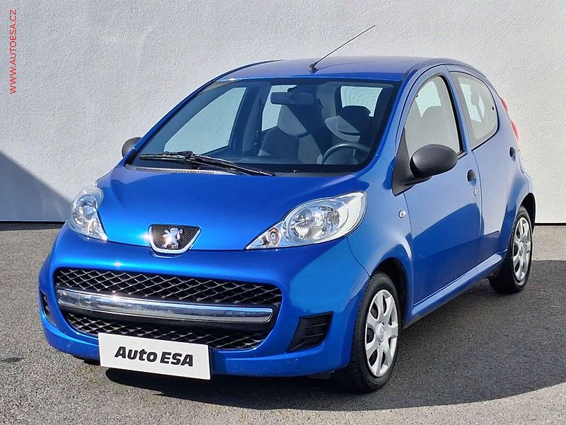 Peugeot 107 (2009) 1.0i, ČR - fotka 3 z 13