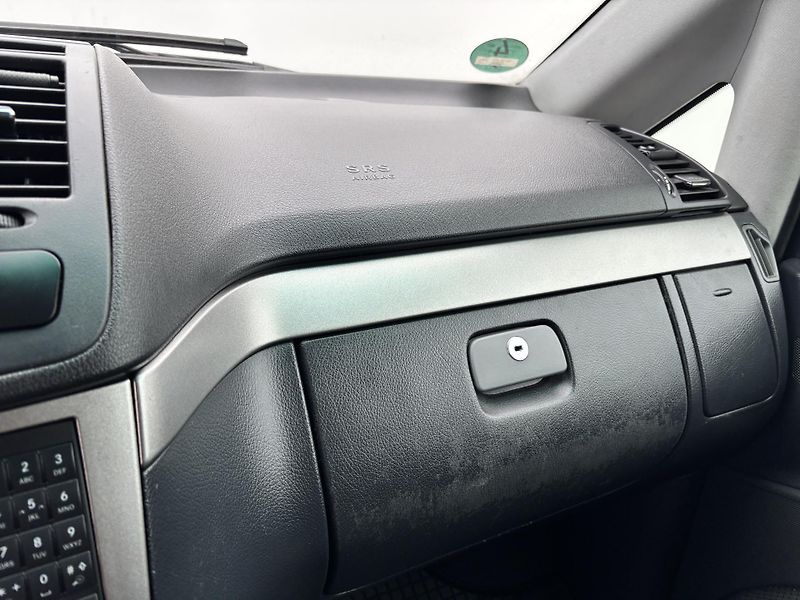 Mercedes-Benz Viano (2011) 3.0CDI V6 165KW  - fotka 25 z 25