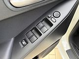 Mazda 3 1.6 90th Anniversary - náhled 27