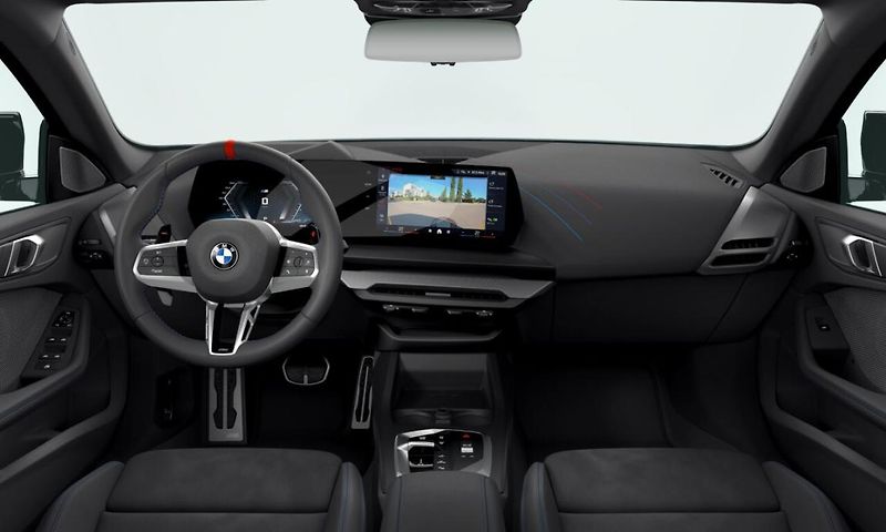 BMW Řada 2 M235 xDrive Gran Coupe - fotka 2 z 9