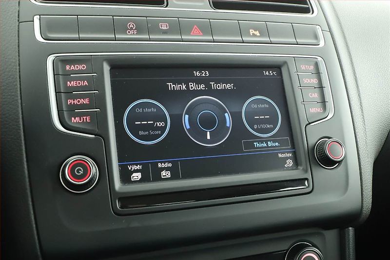 Volkswagen Polo (2017) Maraton Edition 1.2 TSI - fotka 15 z 17
