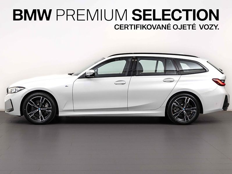 BMW Řada 3 330i xDrive Touring - fotka 3 z 21
