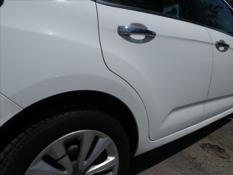 Citroën C3 1,2 i 60kW klima,závěs,2x kola - fotka 12 z 41