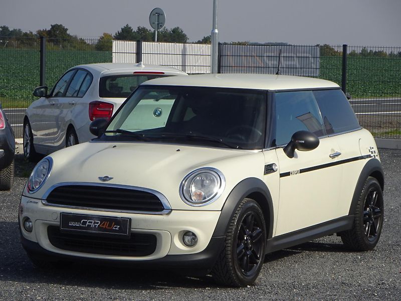 Mini One 1.6 72kW SERVIS POLOKŮŽE - fotka 1 z 26