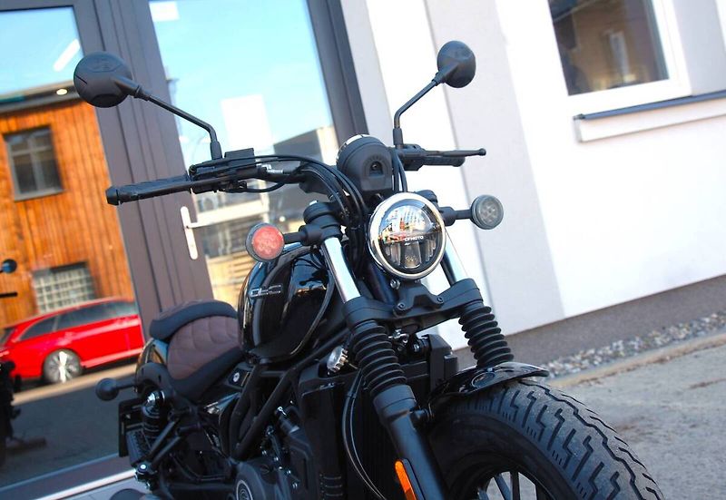 CFMOTO (2026) 250 CL-C BLACK - fotka 13 z 25