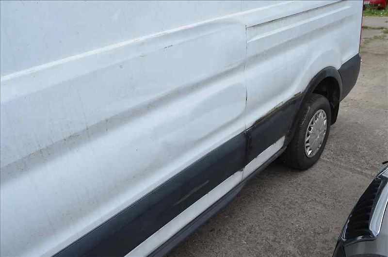 Ford Transit (2015) 2,2 D - fotka 8 z 20