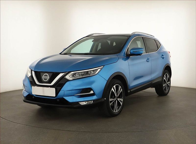 Nissan Qashqai (2018) 1.2 DIG-T, Navi, Tempomat - fotka 2 z 26