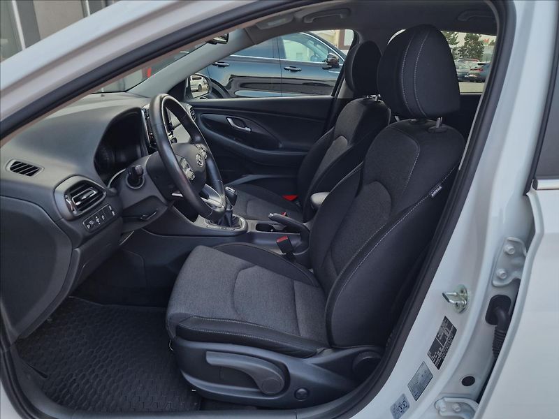 Hyundai i30 1.0T-Gdi Smart Kombi,ČR,1.Maj - fotka 18 z 50