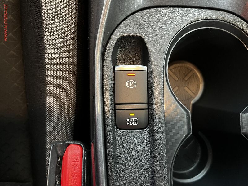 Nissan Juke (2022) 1.0 DiG-T, ČR, N-Connecta - fotka 19 z 19